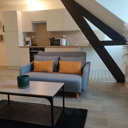 L'Escapade Apartment Fougeres Bagian luar foto